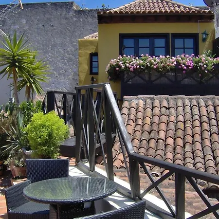 Aptos Monasterio De San Antonio 7 Apartment