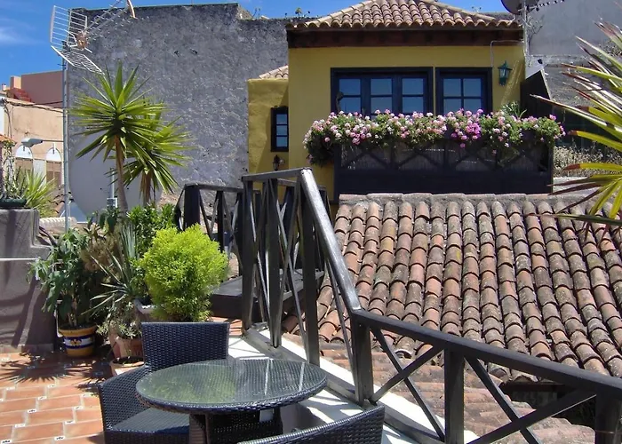 Aptos Monasterio De San Antonio 7 Apartment